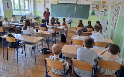 6.a i 6.b u društvu pisca i ilustratora